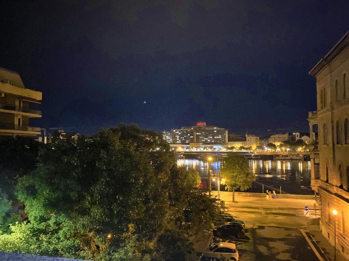 Danube View Artapartment With Balcony Apartamento Budapest